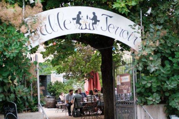 RESTAURANT & BISTROT CAUNES MINERVOIS